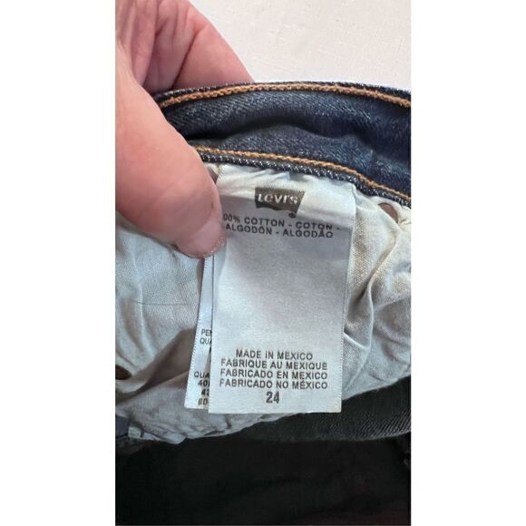 Levi's Women's Cutoff 501 Cotton Denim Jean Shorts Blue Dark Wash Size 24 - Picture 9 of 9
